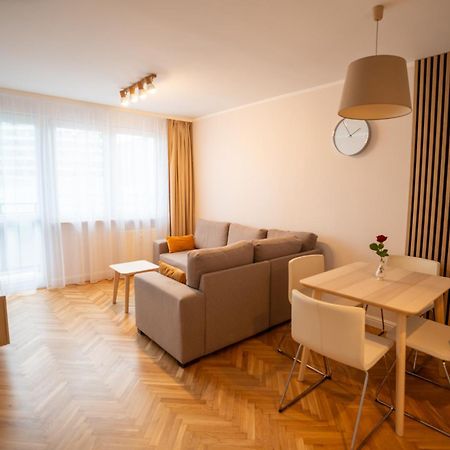 Apartament Gold 61 ワルシャワ エクステリア 写真